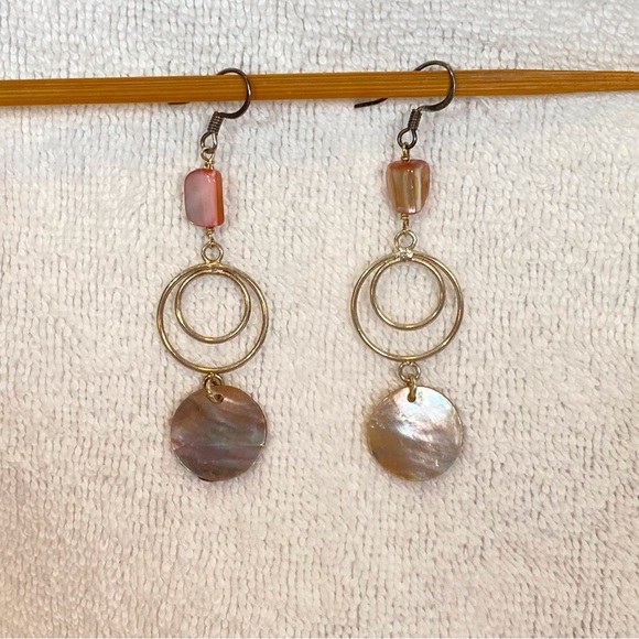 6 for$20❤️Elegant Silver and Pink Dangle Earrings mother of pearl - Picture 1 of 5